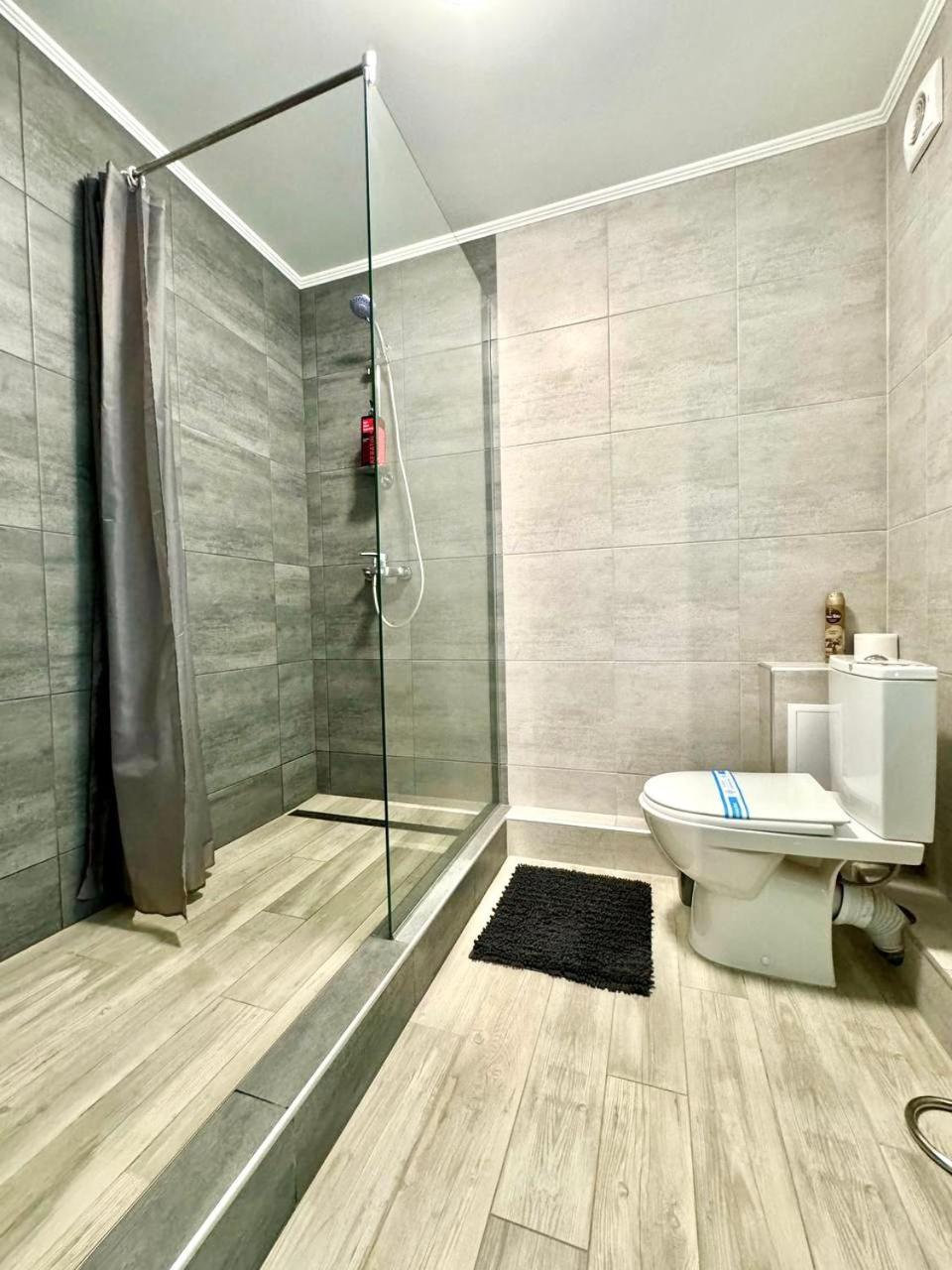 Apartpoltava Апартаменти Бізнес-Класу В Престижній Новобудові З Панорамним Балконом Центр Exterior photo