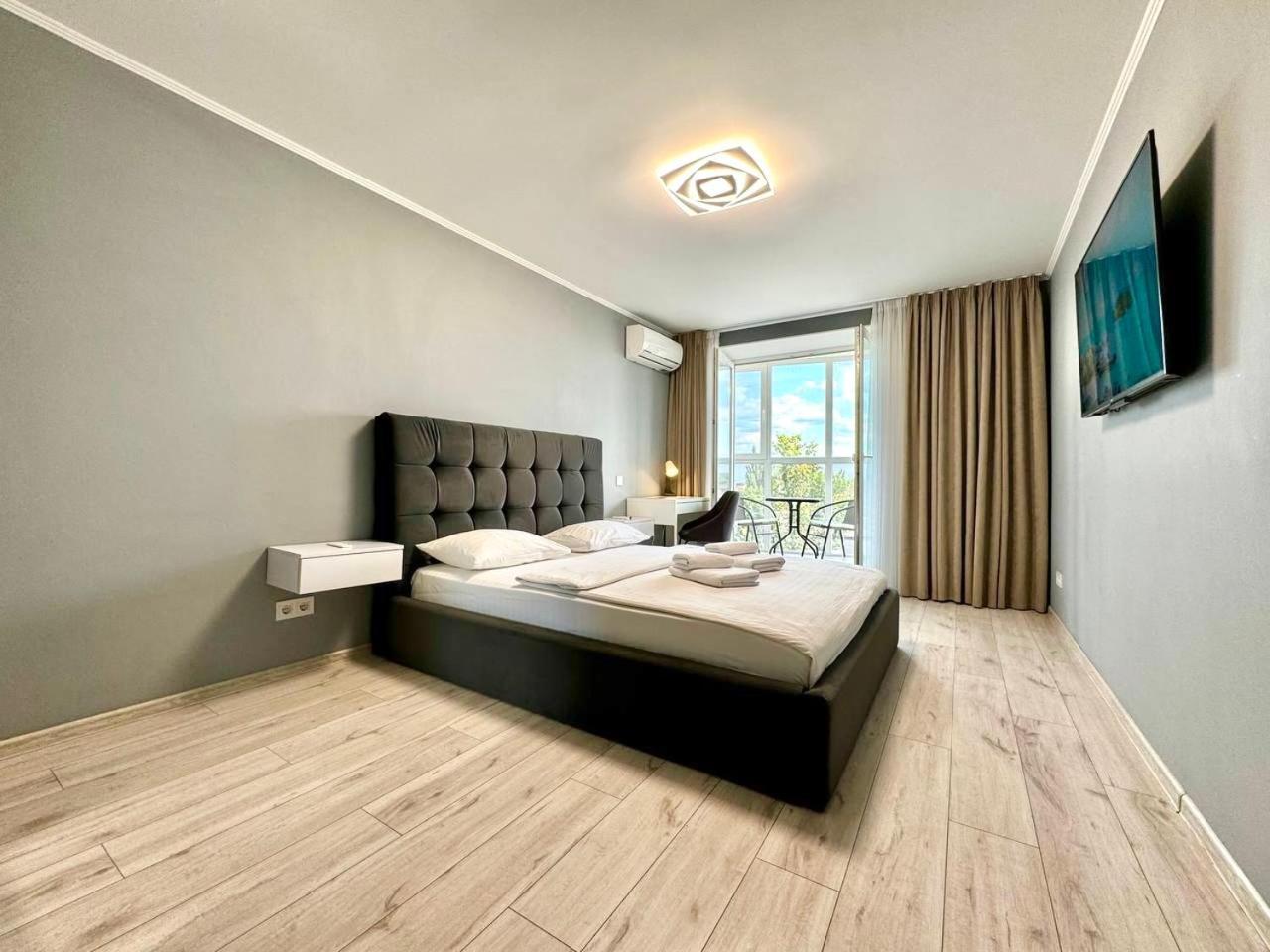 Apartpoltava Апартаменти Бізнес-Класу В Престижній Новобудові З Панорамним Балконом Центр Exterior photo